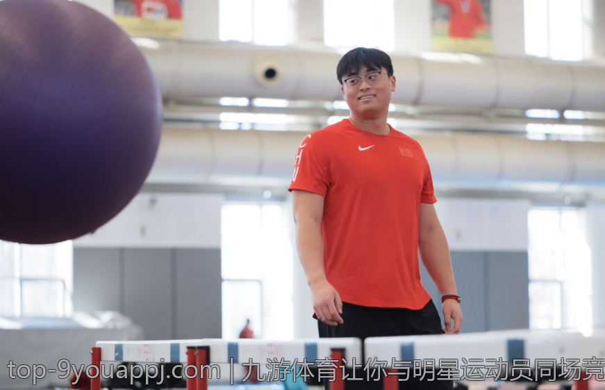 九游体育让你与明星运动员同场竞技