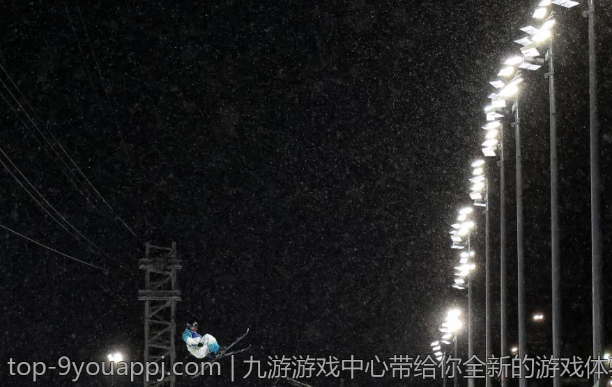 九游游戏中心带给你全新的游戏体验